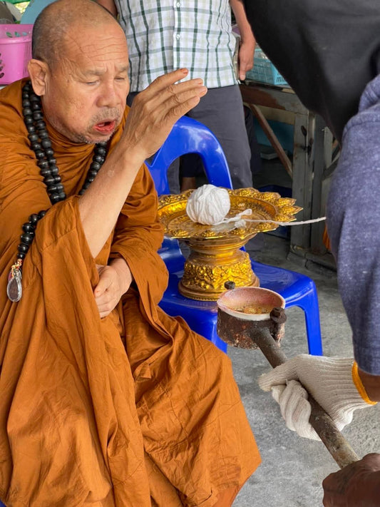 Luang Pu Jeen Intawilo Wat Na Kanuaimai