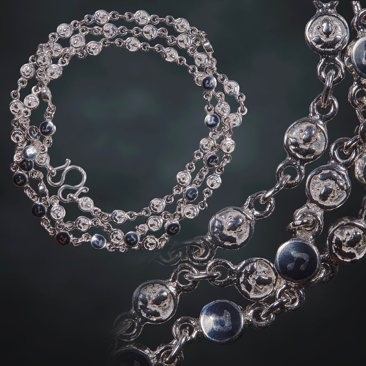 Hua Namo Necklace