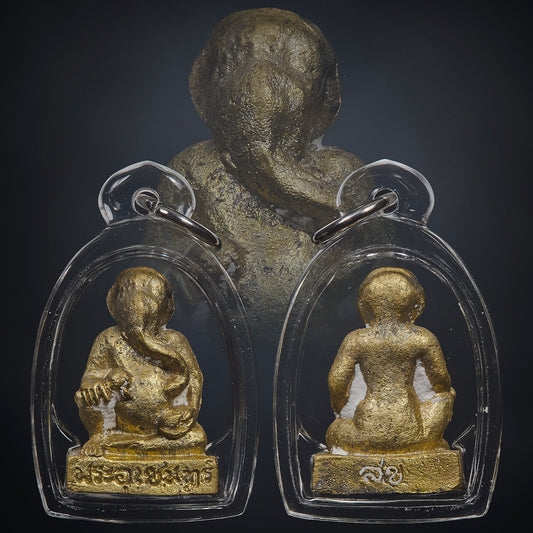Phra Uchen "Deity of Merit" Paired with Baramee Phor Than Klai